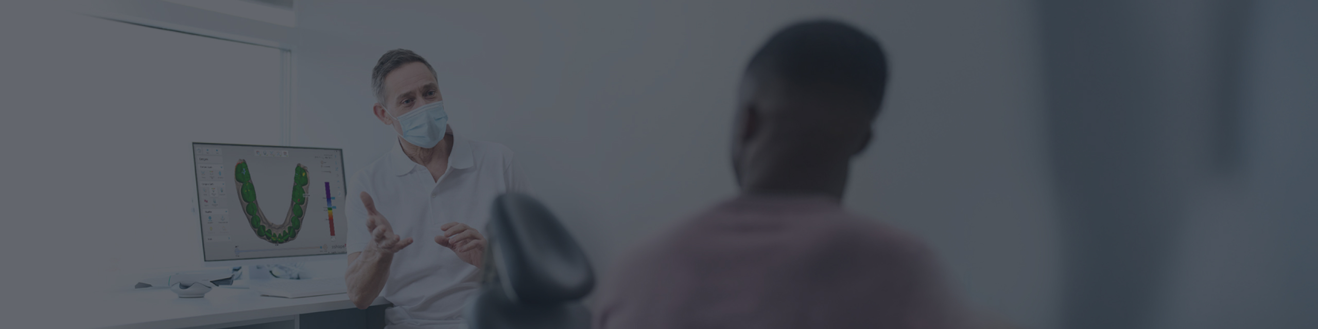 Dental consultation with 3D modeling