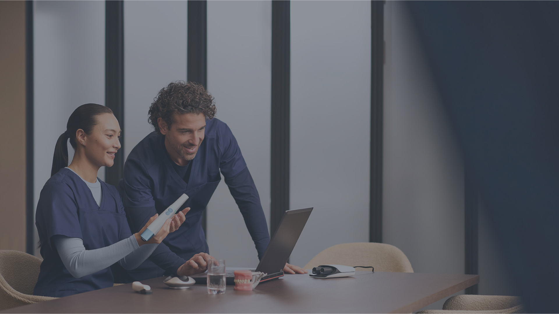 Dental professionals using TRIOS tools